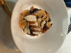-荟廷·晶萃(陆家嘴尚悦湾店)