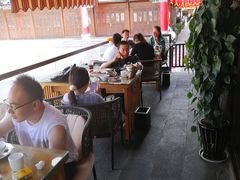 大堂-隔壁老王·家常云南菜(花巷店)