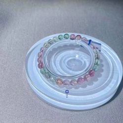 -灵彩珠宝(朗香街店)