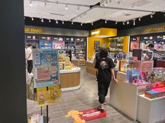 -泡泡玛特POPMART(柏威年购物中心店)