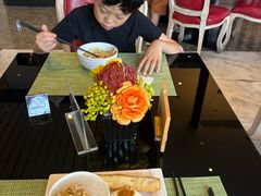 -上海虹桥西郊假日酒店