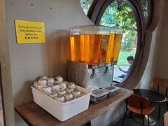自助茶水-莓园冰淇淋店