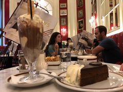 -Cafe Sacher(WIEN)