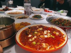 -巴特餐饮6加1音乐餐吧·新疆菜