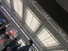 -虹桥天地-停车场