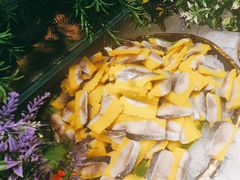 -金滏山烤肉·海鲜·火锅自助餐厅(襄阳万达店)