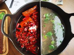 草本鸳鸯锅-盡膳口福跷脚牛肉火锅(晶耀前滩店)