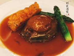 蚝皇扣鲍鱼-利苑酒家(金宝店)