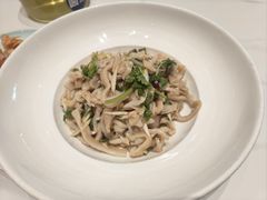 -梅利汴京烤鸭•开封豫菜地标店(东大街店)
