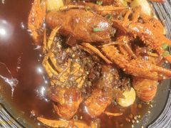 -肥肥虾庄·金牌油焖大虾(杨园滨江时代walk店)