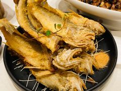 干炸黄花鱼-小天厨民间菜馆(深圳街店)
