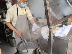 -河记肠粉店