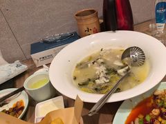 -严记小天府酸菜鱼(西四路店)