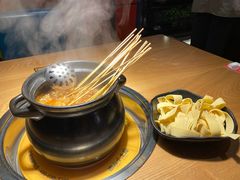 -尚品小土屋涮毛肚(李沧万达店)