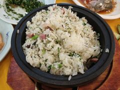 -侬佳蒸菜馆(听潮店)