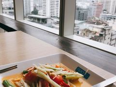 -Pier 21 (Terminal 21 Asok)