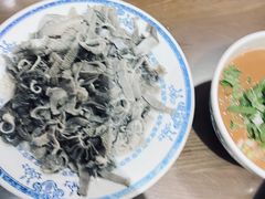 -老爆肚满五香烧牛羊肉
