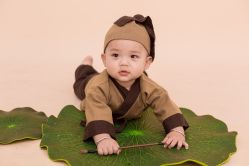 -小熊维尼高端儿童摄影(南山信和店)