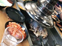 -肉甲韩国木炭烤肉(新壹街1店)