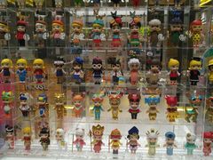 -泡泡玛特POPMART(世豪广场店)