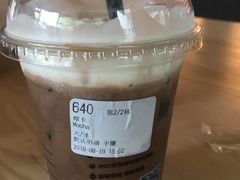 -瑞幸咖啡(宝华国际广场店)