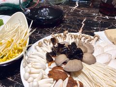 -秦宝雪花牛肉养生火锅(大兴九臻店)