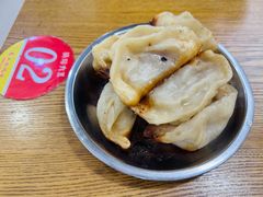 -黄阿姨锅贴大王(万航渡路店)