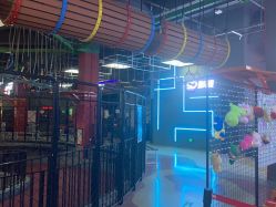 -嗨翻Hi-Fun竞技主题乐园·蹦床团建生日聚会(五棵松华熙店)