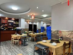 -濠轩阁特色生蚝火锅(水湾路店)