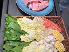 -老城鲜·小海鲜贝贝煲火锅(壹方城店)