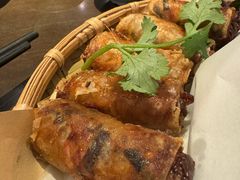 -大头虾越式风味餐厅(光明广场店)