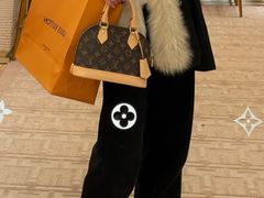 -LV路易威登(贵和购物中心店)