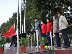 -上海市民办金苹果学校