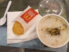-麦当劳(青岛大学店)