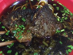 -小龙大肉面馆