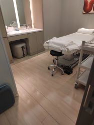 -PE SALON
