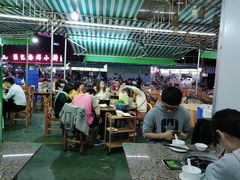 大堂-吉品莞家·鲍鱼鸡煲(东莞店)