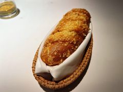 自制蒜蓉面包-Oyster Talks 四度蚝法餐厅