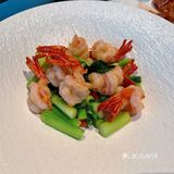 享受餐厅佳肴