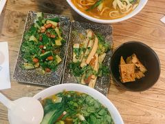 -每碗面馆(新鸿安大厦店)