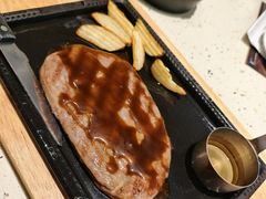 -必胜客(WOW中心城店)