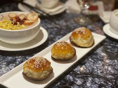 蜜汁叉烧酥-新雅(丰盛里店)