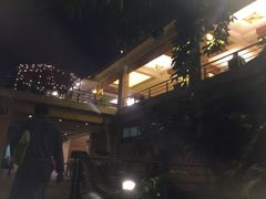 -湖泉半山温泉