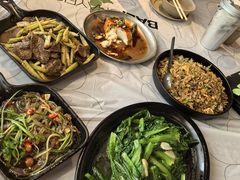 -巴厘龙虾·榜首油焖大虾(音乐学院·沿江酒馆店)