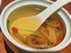 -裕兴记•蟹黄面馆(人民广场店)