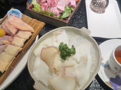 -得意咚瓜·顺德鱼生·冬瓜火锅(深圳首店)