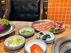 -明洞阿姨·韩式酱蟹烤肉·创意料理(三元桥店)