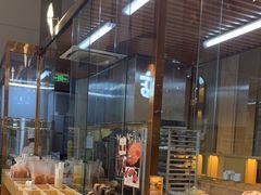 面包甜点陈列柜-西村叔叔的店·面包·甜品·蛋糕(清河万象汇店)