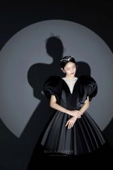 点击看大图 -挪娅婚纱摄影皇家会所