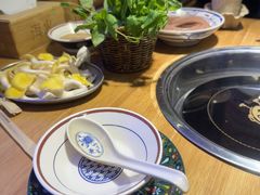 -洱火云南酸菜牛肉火锅(石景山当代商城店)